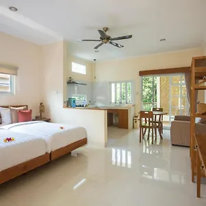 Donguri House Bali Bed & Breakfast